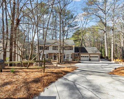 9305 Martin Road, Roswell