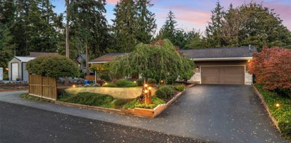 6305 85th Street Ct E, Puyallup