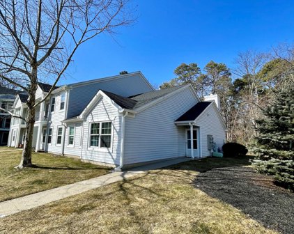 1211 Waters Edge Drive, Toms River