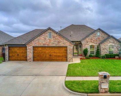 17416 White Hawk Drive, Edmond