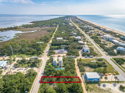 228 E Pine Ave, St. George Island