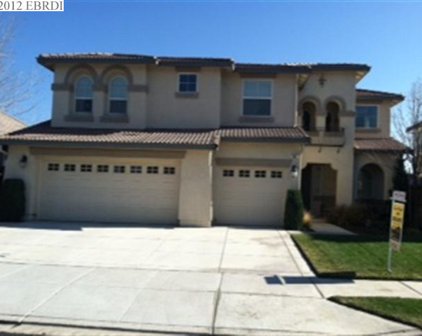 163 Pescara Blvd, Brentwood