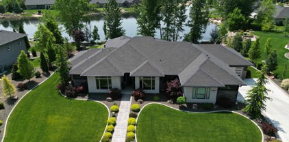 8447 Spring Creek Way, Middleton