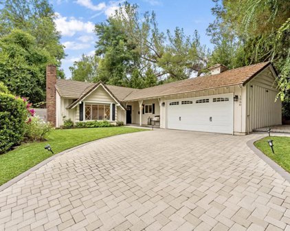 1360 Lomay Place, Pasadena