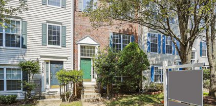 21056 Sojourn Ct, Germantown