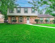 2214 Willow Point Drive, Kingwood image
