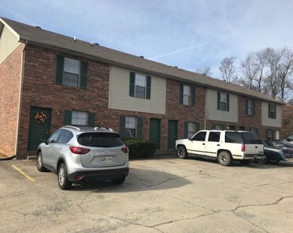 2310 Raleigh Ct, Clarksville