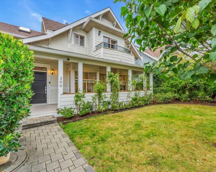 266 W 17th Street, North Vancouver