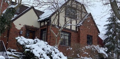 8 Summit, Buffalo City-140200