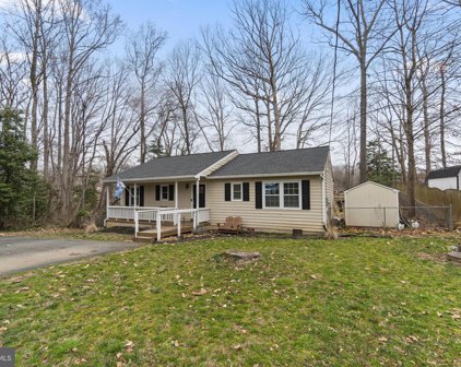1076 Lakeview Dr, Stafford