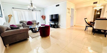 2700 Riverside Dr Unit #308B, Coral Springs