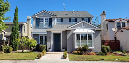 17 Bertero Sq, Alameda