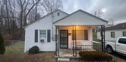1729 South Fayette Street, Beckley