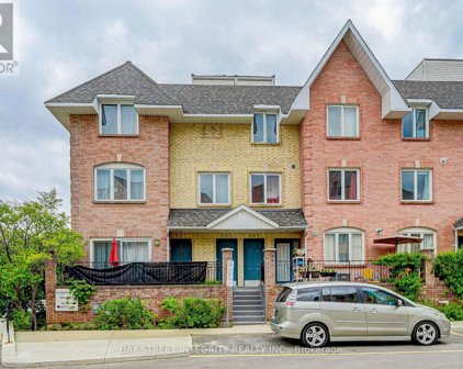 75 Weldrick Road East Unit 602, Richmond Hill