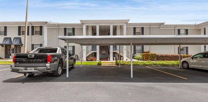 689 Lake Howard Drive Nw Unit 3D, Winter Haven
