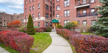 5 Circuit Road Unit #A63, New Rochelle