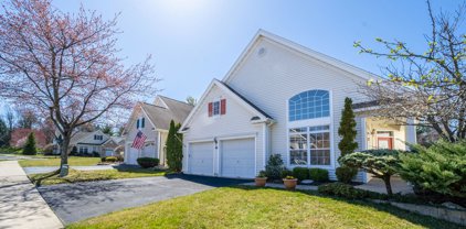 66 Freesia Court, Holmdel