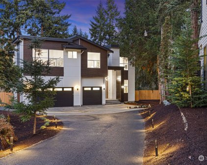 3802 156th Avenue SE, Bellevue