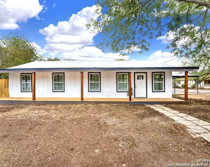 2602 Avenue I, Hondo