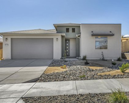 1215 Hubble Ln, Carson City