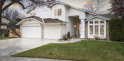 7766 W Bearcreek Ct, Boise