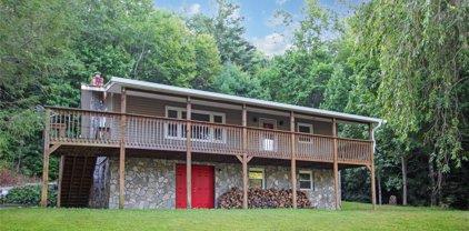 2463 Old Nc 226  Highway, Spruce Pine
