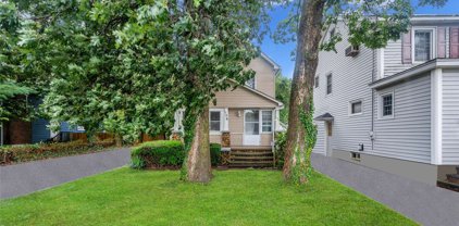 156 County Line Road, Amityville