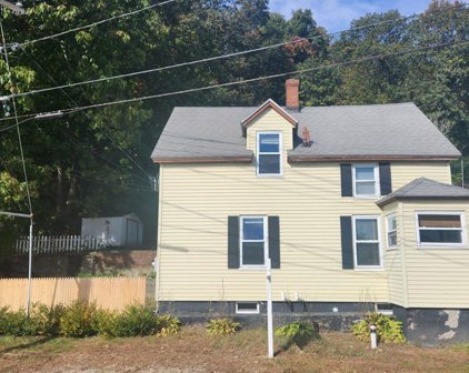 161 Grove Street, Clinton