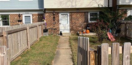5584 New Colony Drive Unit 404, Southwest 1 Virginia Beach