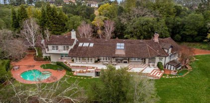 165 Farm RD, Woodside