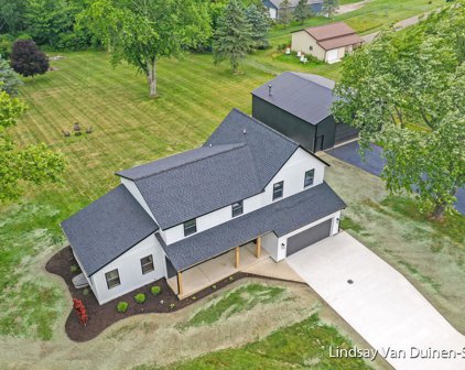 10061 Ivanrest Avenue SW, Byron Center