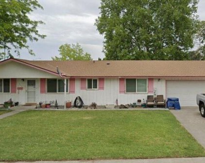 1903 S Fruitland, Kennewick