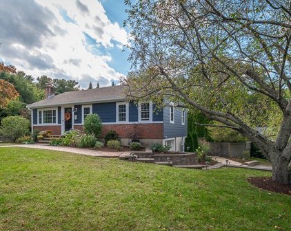 26 Mark Avenue, Reading