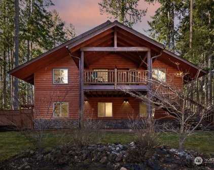 10206 Lake Florence Place, Anderson Island