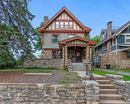 3944 Forest Avenue, Kansas City
