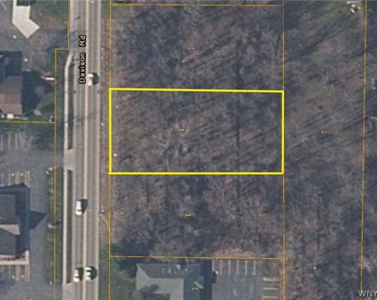 640 Davison Road, Lockport-City