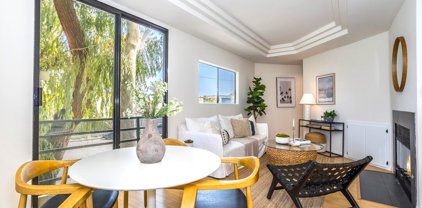 2500  Abbot Kinney Blvd Unit 12, Venice