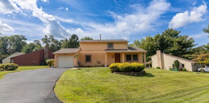 11600 Happy Choice Ln, North Potomac