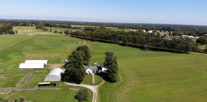 1216 Christianburg Rd, Shelbyville