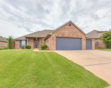 17300 Hardwood Place, Edmond