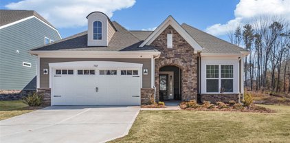 3069 Rosseau  Lane, Mount Holly