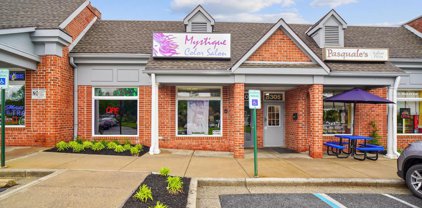 8303 River Run Rd, Frederick