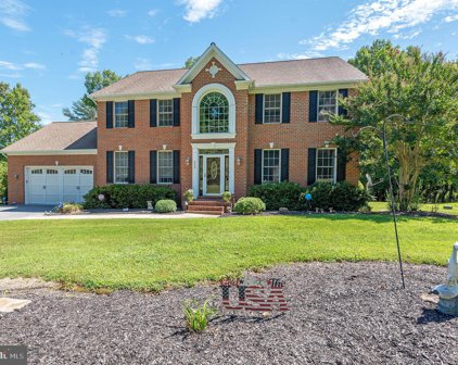 323 Constant Ave, Severn