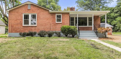 13523 Apple Harvest Dr, Martinsburg