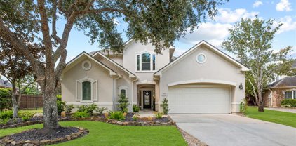 2918 Silver Maple Court, Friendswood