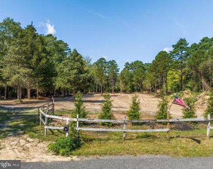 137 N Maple, Tuckerton