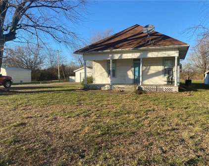 931 SE Y Highway, Knob Noster