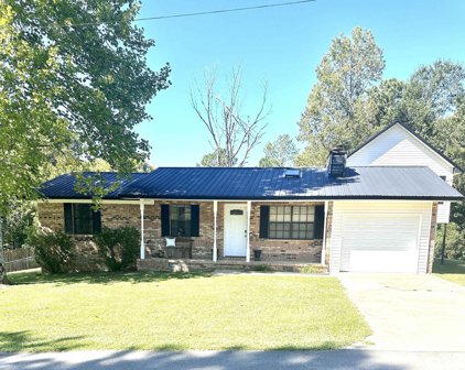 1504 Maple Drive, Weaver