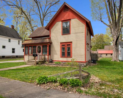 115 Hamilton Street, Dowagiac