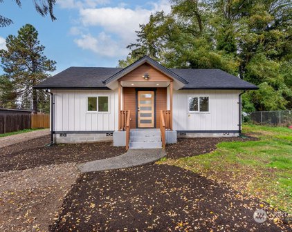 111 175 Street E, Spanaway